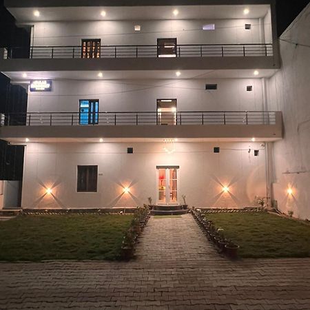 Gulab Residency Hotel Varanasi Bagian luar foto