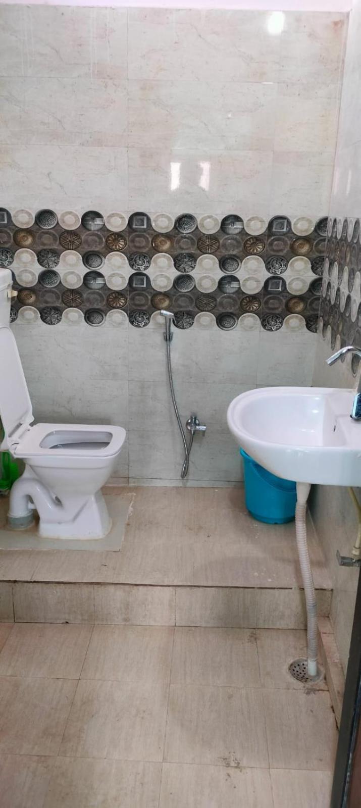 Gulab Residency Hotel Varanasi Bagian luar foto